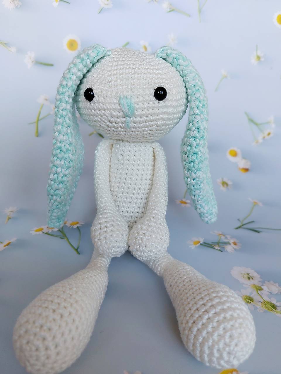 Zajko so svietiacimi uškami