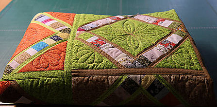 Úžitkový textil - Patchworková deka -scrap (patchworková deka -zeleno-hnedá-oranžová) - 16339013_