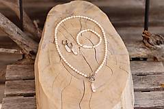 Náhrdelníky - Perlový náhrdelník s príveskom Keshi perly - 16340450_