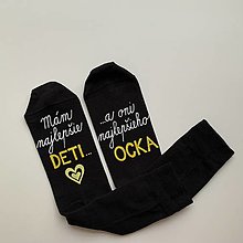 Ponožky, pančuchy, obuv - Maľované ponožky pre najlepšieho ocka, ktorý má najlepšie deti (čierne s bielo žltou maľbou) - 16343570_