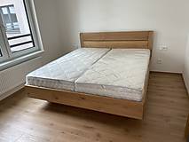 Nábytok - Dubová levitujúca posteľ s úložným priestorom - 16343129_