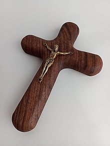 Dekorácie - Krížik z orechového dreva  (S korpusom Ježiša Krista) - 16347801_