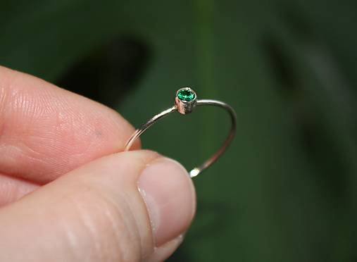 Strieborný prsteň mini - zelený
