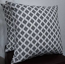 Úžitkový textil - Obliečky na vankúše,,čierno-biele" (Ornamenty) - 16352920_