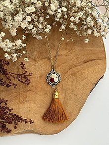 Náhrdelníky - Vyšívaný kvetinový náhrdelník vintage - 16352113_