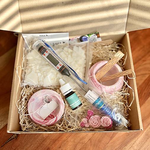 Iný materiál - Súprava na výrobu 2 Sójových Vonných Sviečok - Candle Making DIY Kit - 16352816_
