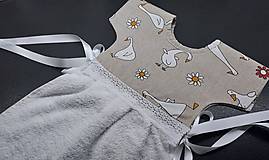 Úžitkový textil - Dekoračný uterák na rúru,,húsky na režnej" - 16354636_