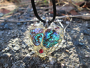 Náhrdelníky - Org. šperk ,,Srdce z Duhového moře " - 16355974_