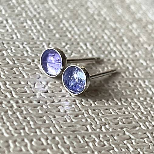 Tanzanite Silver Ag925 Stud Earrings / Náušnice s tanzanitom E014