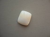 Minerály - Kabošon – bílý opál 14 mm, č.12f - 16359676_