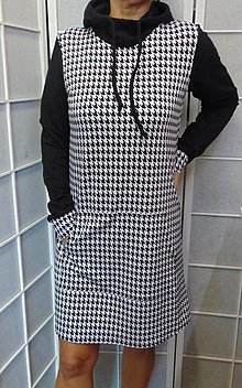 Šaty - Mikinové šaty s kapucí - kohoutí stopa, velikost XL - VELKÝ VÝPRODEJ - 16363763_