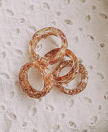 Prstene - Živicové prstene (Vzorované prstene) - 16369364_