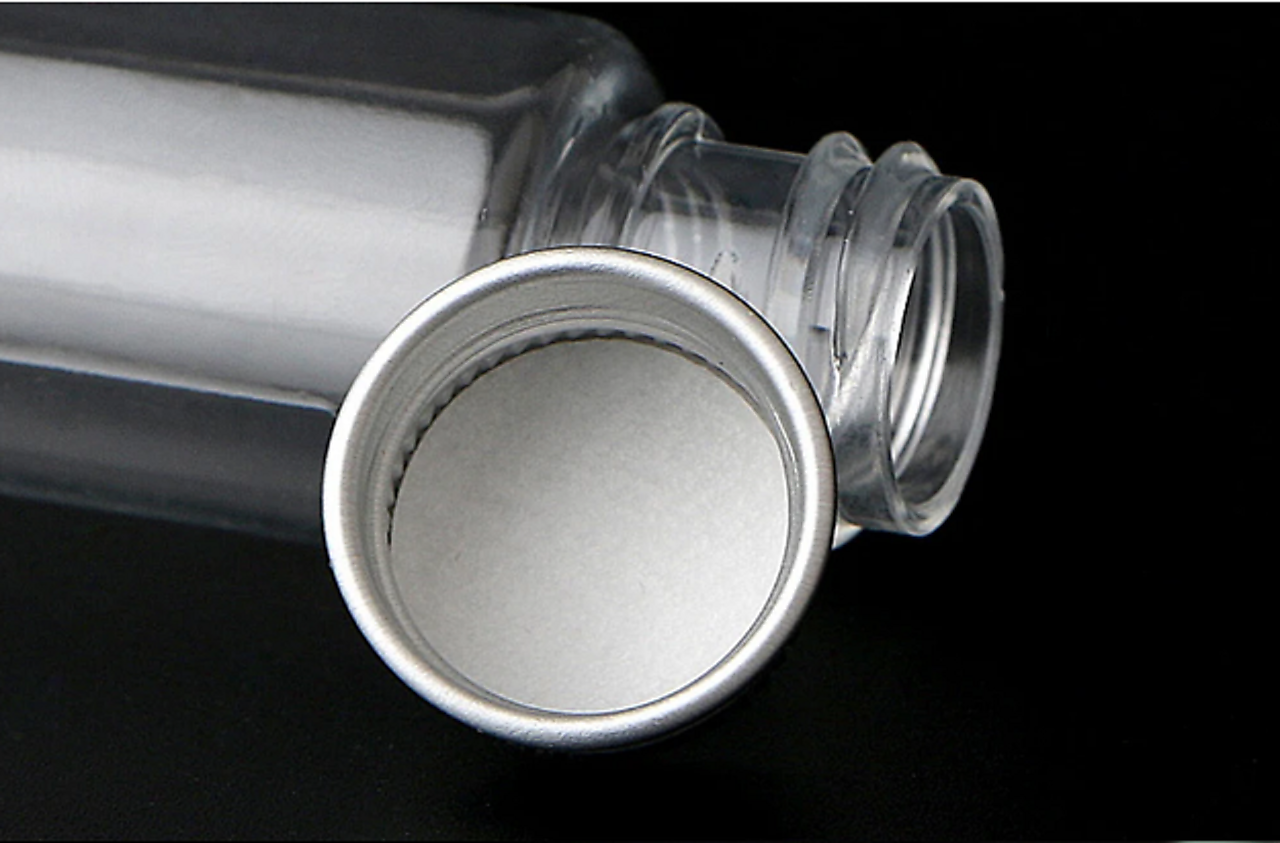 Číra fľaša 100 ml so strieborným uzáverom