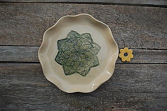 Nádoby - Keramický tanierik čipkovaný (Zelená) - 16374644_