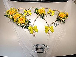 Dekorácie - Žlté srdiečka na svadobné auto (Srdiečka s organzou a kvetmi) - 16379643_