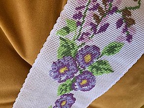 Úžitkový textil - Kvetinky na behúni - vankúš, opasok na šaty - 16380900_