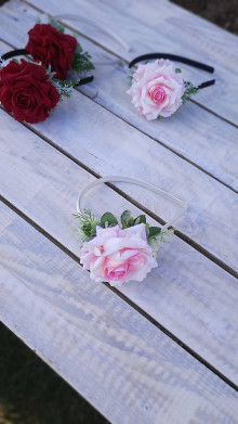Ozdoby do vlasov - kvetinová čelenka s ružou (Ružová (krémová čelenka)) - 16385188_