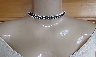 Náhrdelníky - Čipkovaný náhrdelník obojok choker (dvojfarebný biela  + čierna, č. 3894) - 16384377_