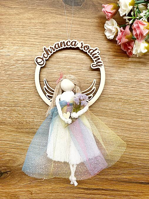 Dekorácie - Ochranca rodiny na kruhu  - 16388077_