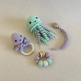 Set: medúza, hrkálka chobotnica, hryzátko a retiazka na cumlík / farba na želanie (fialovo-mentolová)