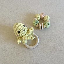 Hračky - Set: hrkálka chobotnička a hryzátko / farba na želanie (žltá) - 16387618_