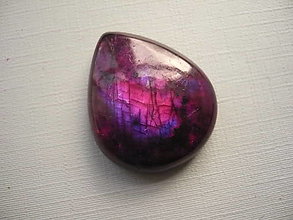 Minerály - Kabošon - labradorit fialový 29 mm, č.23f - 16388937_