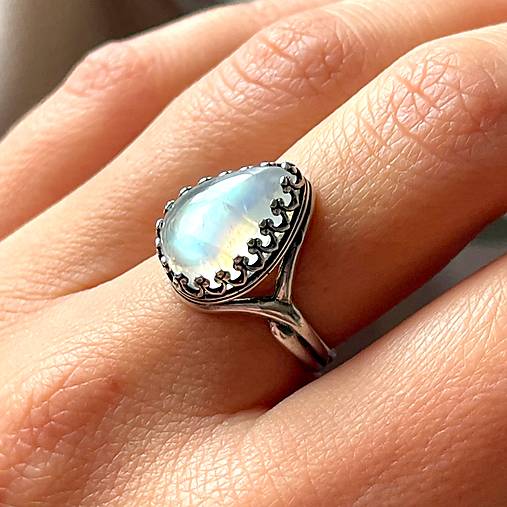 Filigree Moonstone Teardrop Ag925 Silver Ring  / Strieborný filigránový prsteň s mesačným kameňom E022