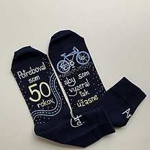 Ponožky, pančuchy, obuv - Maľované tmavomodré ponožky k narodeninám pre cyklistu 2 - 16391478_