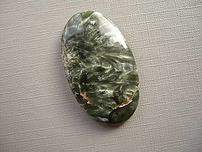 Minerály - Kabošon - serafinit 37 mm, č.22f - 16390598_