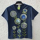 Topy, tričká, tielka - Dámské tričko Floral navy - 16395940_