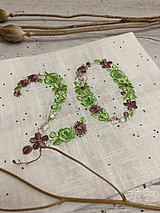 Úžitkový textil - ,,20" Ľanová utierka BIELA s výšivkou číslovka ,, Jubileum, výročie, vek....." - 16394817_