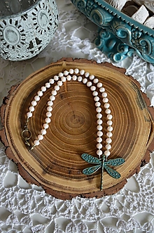 Náhrdelníky - Romantický náhrdelník vážka - 16396974_