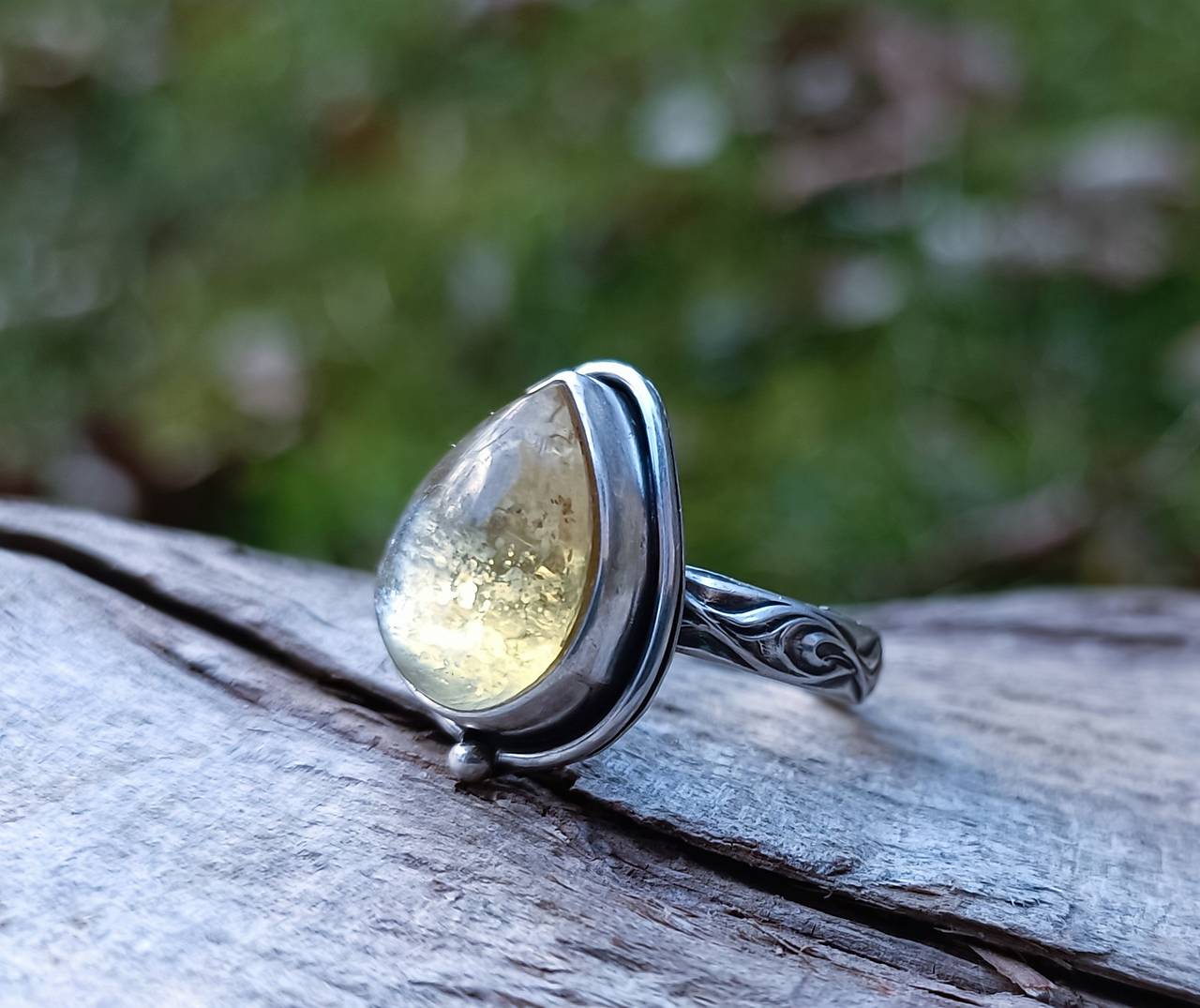 Strieborný Prsteň s Lepidolitom