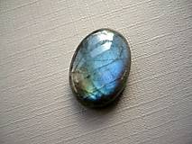 Minerály - Kabošon - labradorit AA modrý 20 mm, č.61f - 16398634_