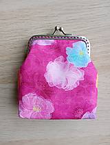 Peňaženky - Mincovka kvety - 16402319_