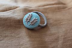 Ozdoby do vlasov - Ručne vyšívaná ľanová gumička do vlasov - Klasy - 16402519_