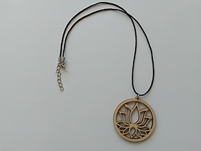 Náhrdelníky - Drevený náhrdelník Lotosový kvet - 16406288_