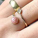 Prstene - Simple Leaf Rhodochrosite Ag925 Gold Plated Ring / Strieborný pozlátený prsteň s rodochrozitom - 16408179_