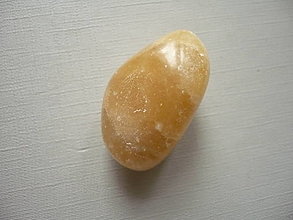 Minerály - Troml. – kalcit žlutý 31 mm, č.27f - 16407142_