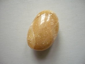 Minerály - Troml. – kalcit žlutý 33 mm, č.35f - 16407189_