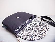 Kabelky - Tmavosivá ľanová kabelka s ručne maľovaným vzorom - 16410386_