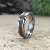 Prstene - Snubné titánové prstene s orechom - 16412175_