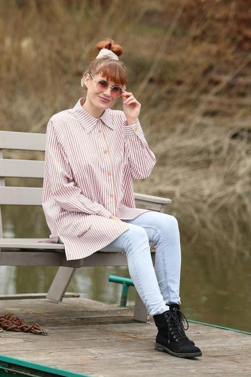 Dámska bavlnená pásikavá košeľa Odvážna (L)