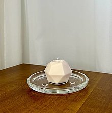 Sviečky - Dekoračná sviečka - zrezaná guľa zo sójového vosku - 16415113_