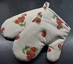 Úžitkový textil - Kuchynská chňapka,,jahody na režnej" - 16421061_