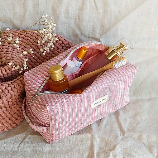 Taštičky - Kozmetická taštička CESTOVATEĽKA - 16422160_