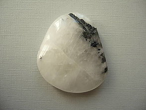 Minerály - Placka - křišťál s turmalínem 41 mm, č.785f - 16425554_