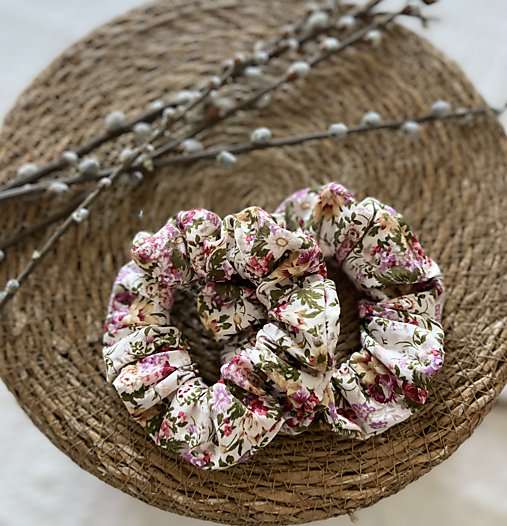 Ozdoby do vlasov - Scrunchie Vintage Flowers - 16429083_