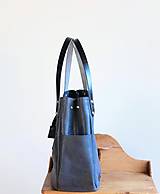 Veľké tašky - Kožená "HOBO" kabelka *blueberry* - 16431050_