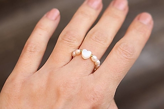 Prstene - Perlový prsteň - perly, srdce (srdiečko) - 16431726_
